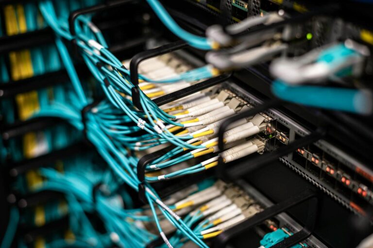 header iot